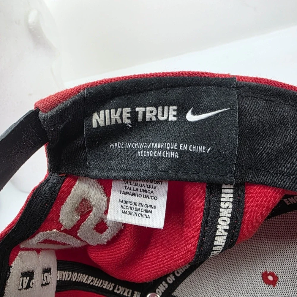 Nike True New Mexico Lobos‎ Adult Hat Cap Snap Back Red Mens OSFM